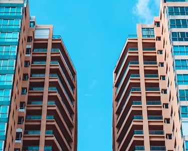pexels-foteros-783745-min